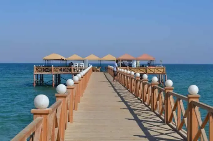 Szálloda Marina Wadi Degla Families Only